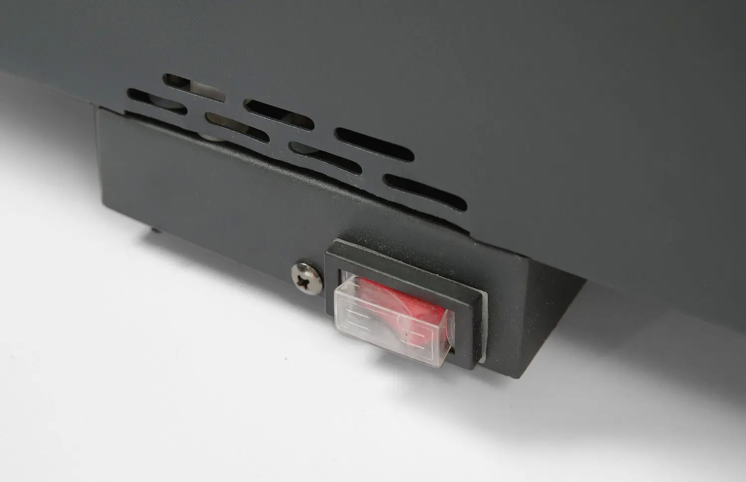 Hendi elektriline suitsuahi