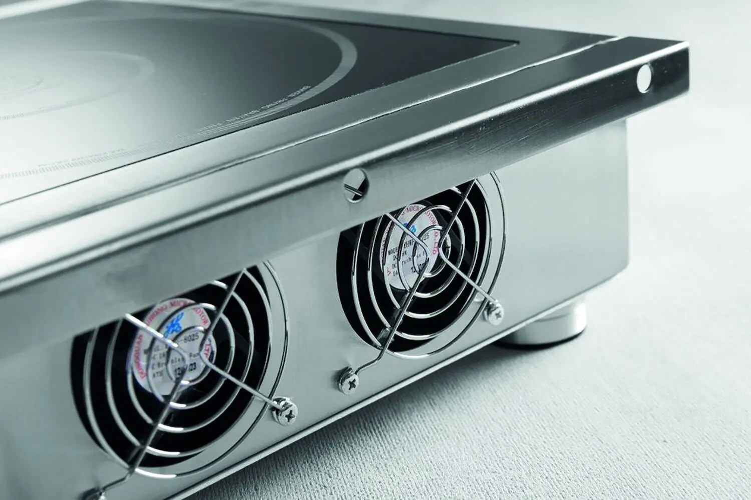 Hendi induktsioonpliit 3500D